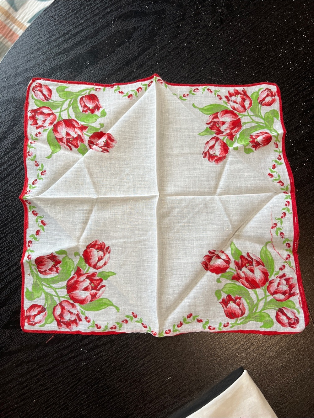 Lot of Vintage Assorted Colorful Kitsch Floral Handkerchiefs Hankies - Picture 12 of 17